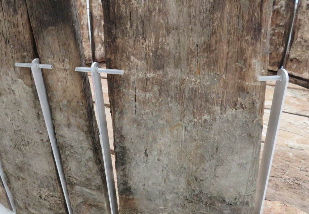 Vue de détail des supports pour les douves.
